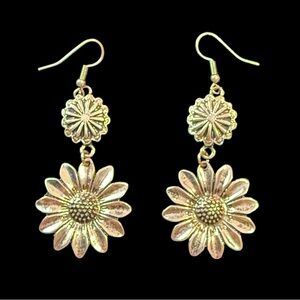 Ethnic Gold Color Carving Sunflower Earrings Vintage Metal Die-casting Flower